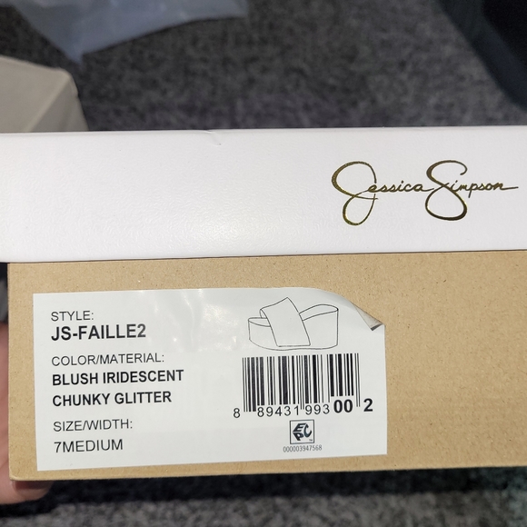 Jessica Simpson - Picture 5 of 5